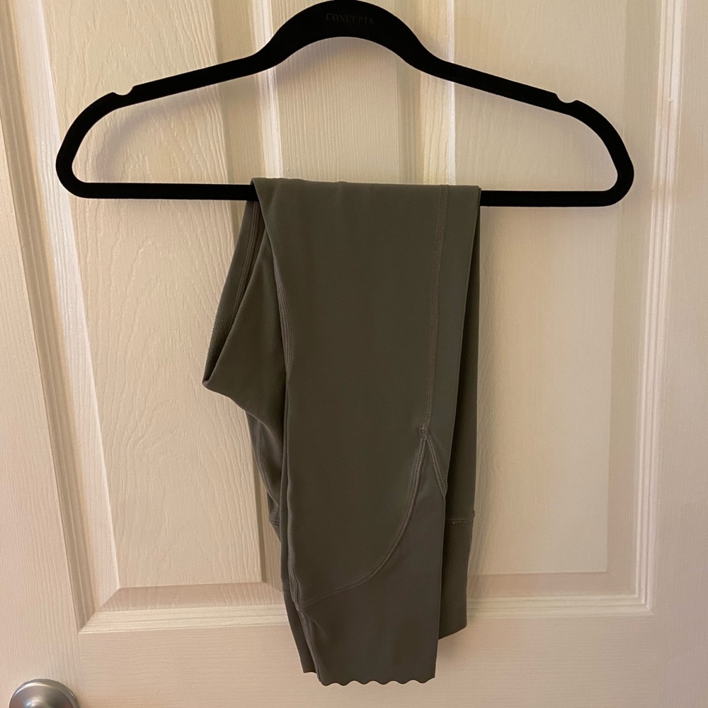 Lululemon align leggings 25